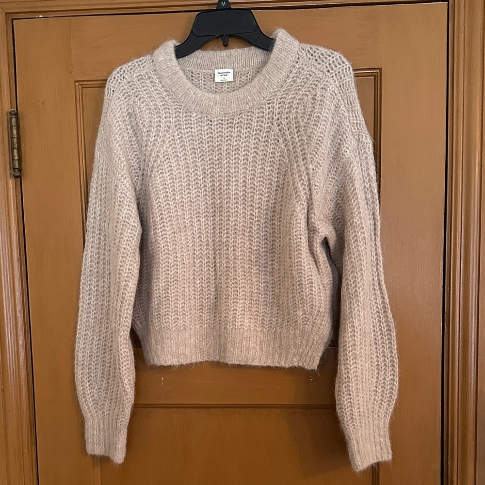 Abercrombie & Fitch Crewneck Knit Sweater